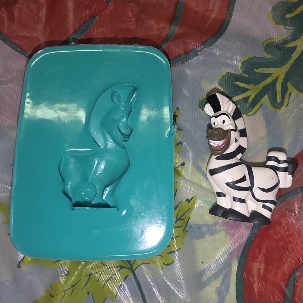 Marty, Madagascar Mold Cake Decorating, Candy, Chocolate, Fondant, Icing